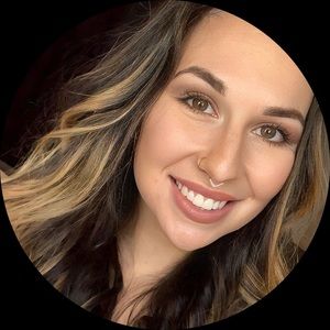 Meet your Posher, Molly